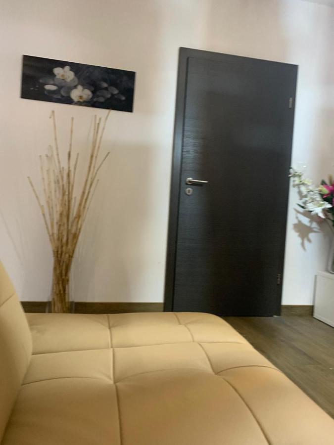 Ferienwohnung Ive'S Golden Gardenia Seaside Dziwnów Exterior foto